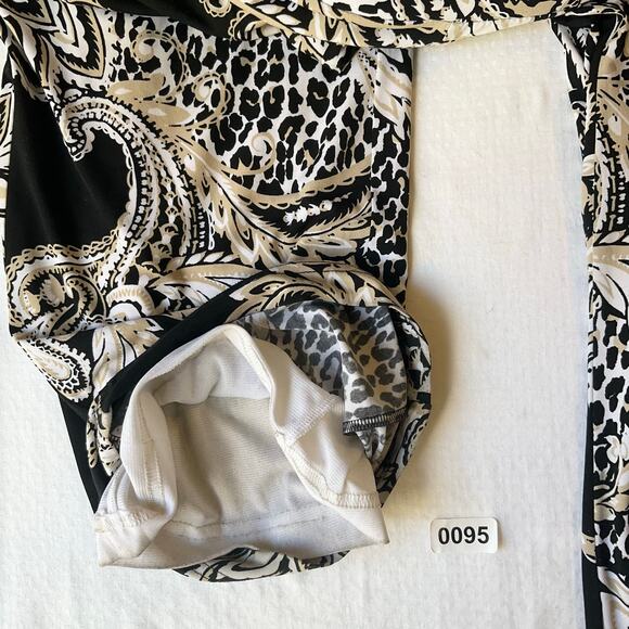 CActive Women Palazzo Pants size 2 Floral Black Mid Rise Stretch Flared Vacay - Picture 9 of 11